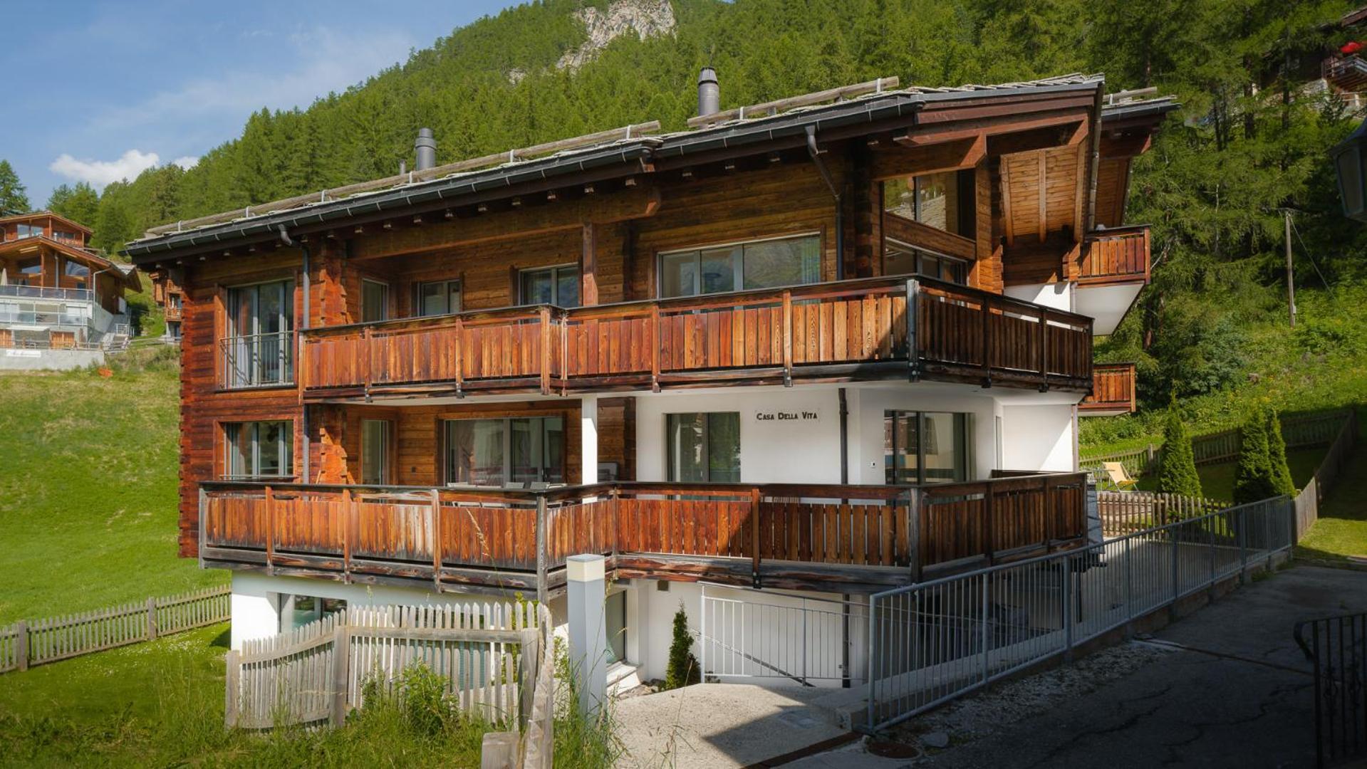 Casa Della Vita By Zermatt Premium Apartments Bagian luar foto