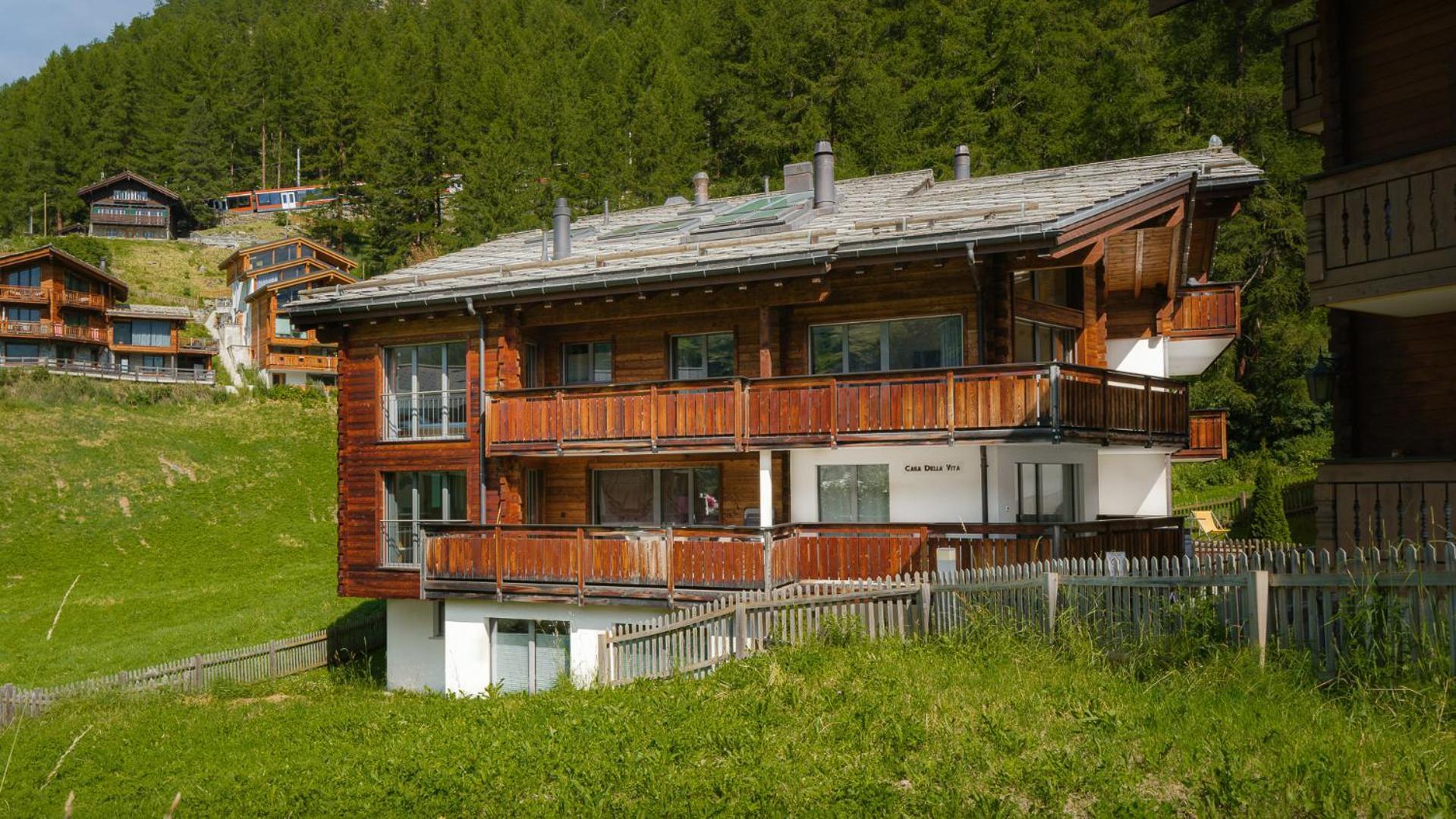 Casa Della Vita By Zermatt Premium Apartments Bagian luar foto